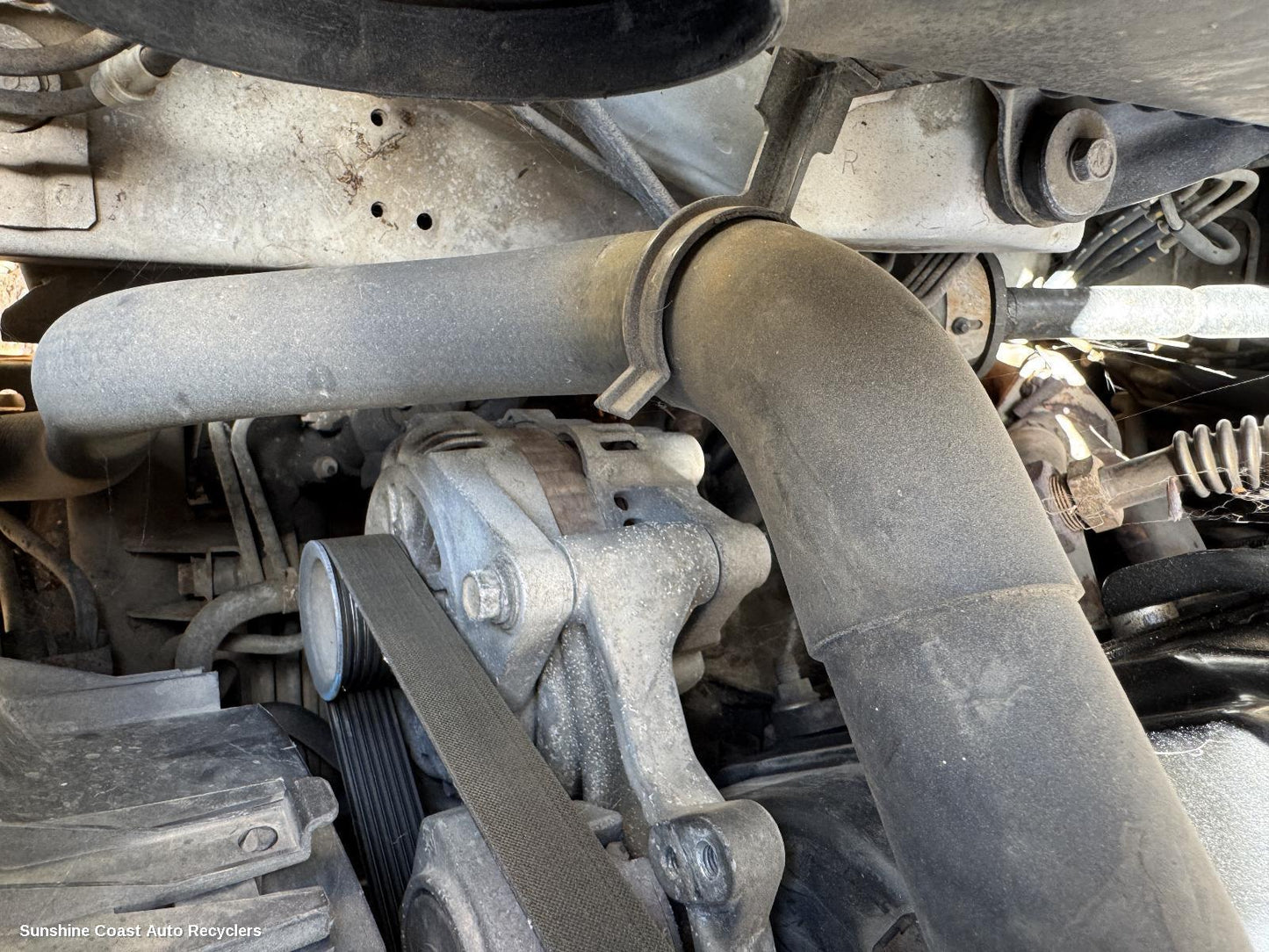 2002-2006 Mitsubishi Pajero Alternator