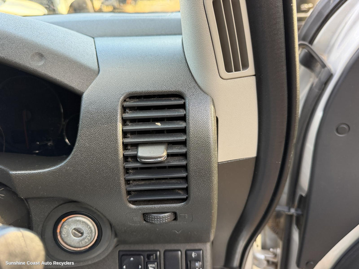2005-2015 Nissan Navara Misc