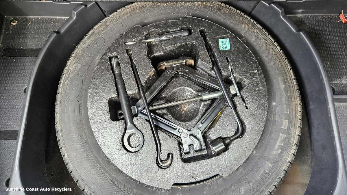 2007-2012 Hyundai I30 Jack Tool Kit