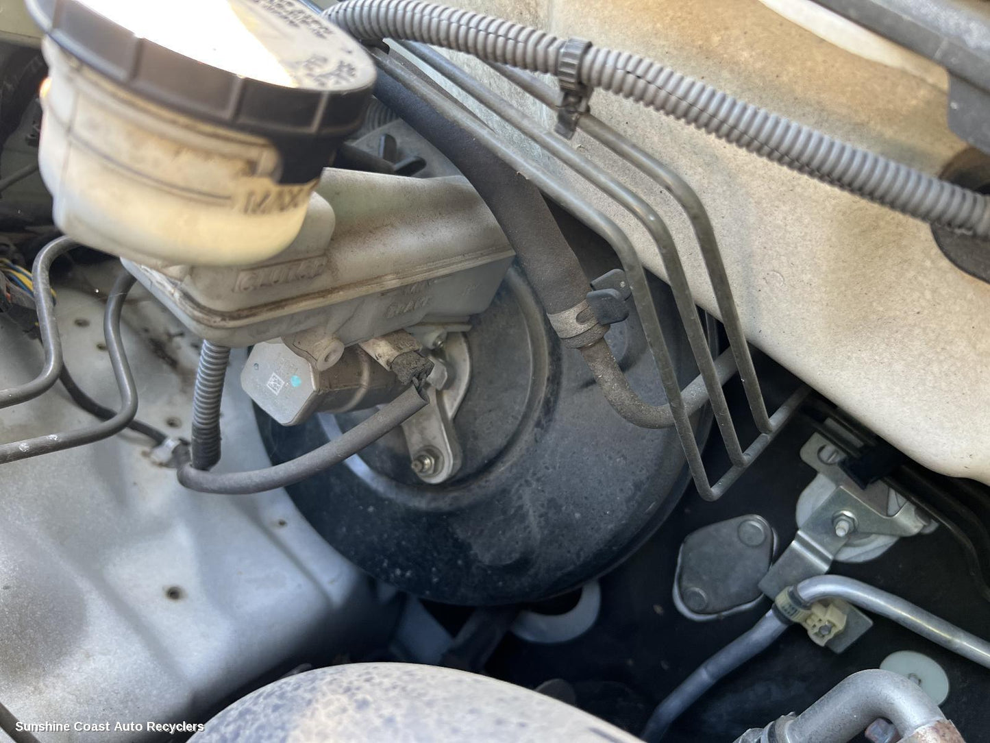 2015 Isuzu Mu-x Brake Booster