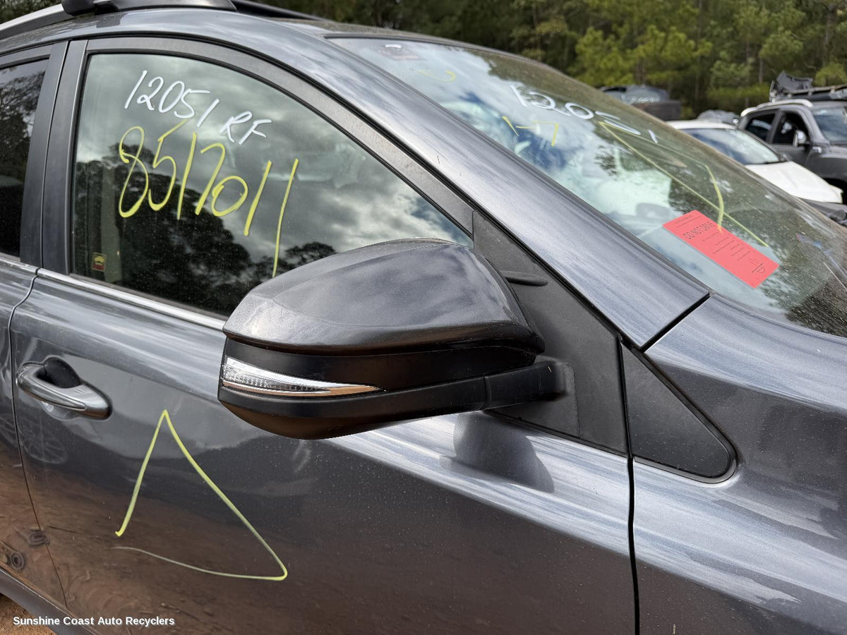 2012-2018 Toyota Rav4 Right Door Mirror