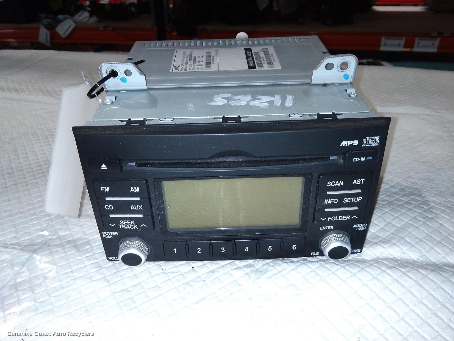 2009 Kia Carnival/grand Carnival Radio Cd Dvd Sat Tv