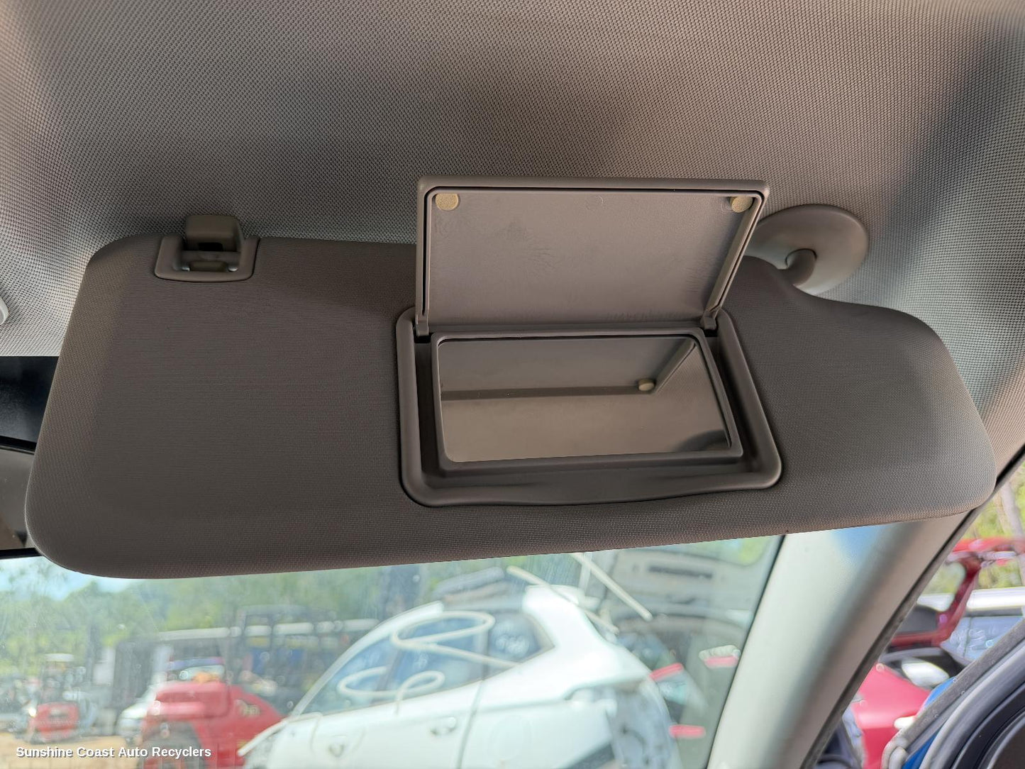 2011-2017 Holden Cruze Sunvisor