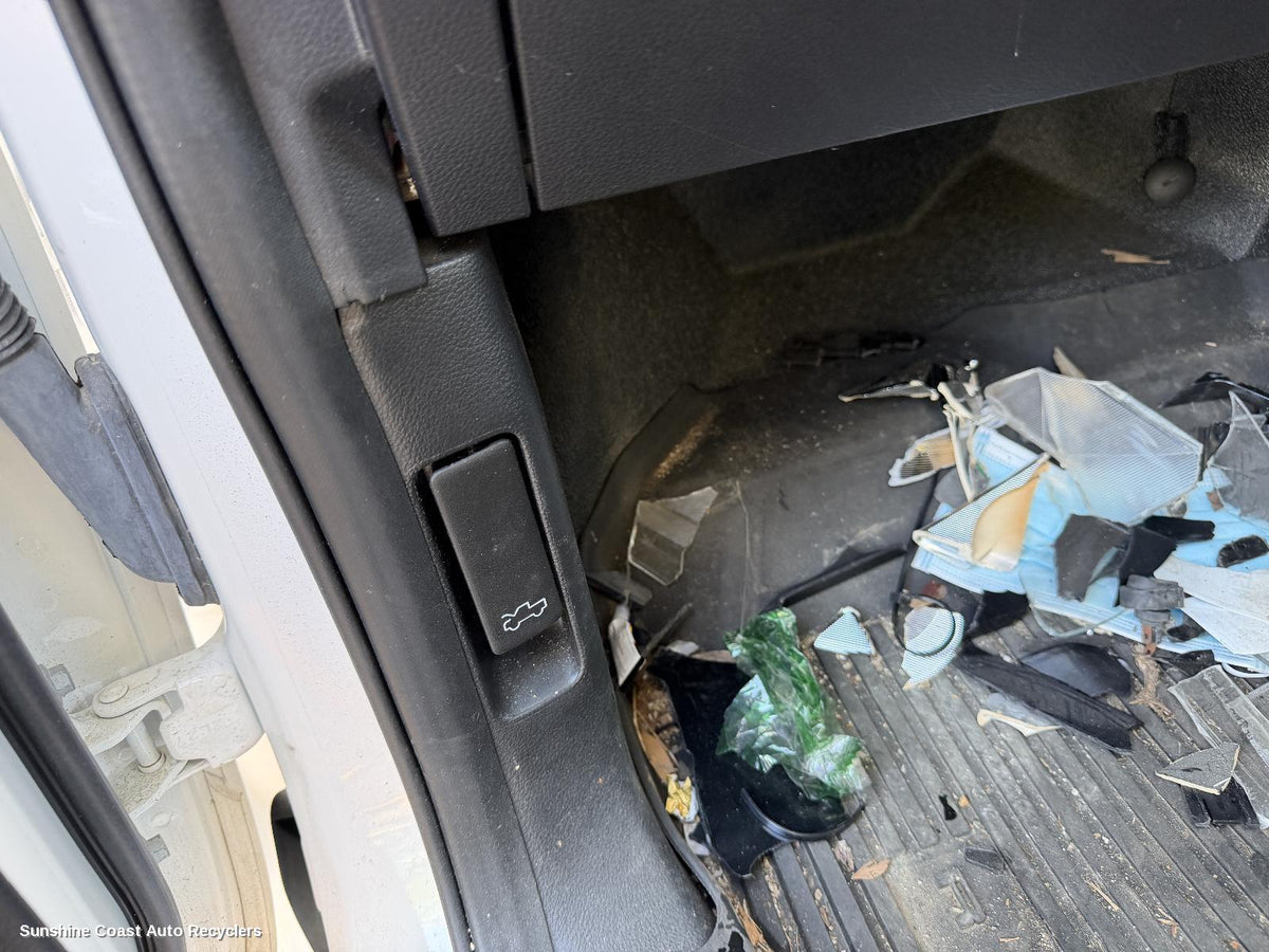 2022-2026 Ford Ranger Bonnet Release