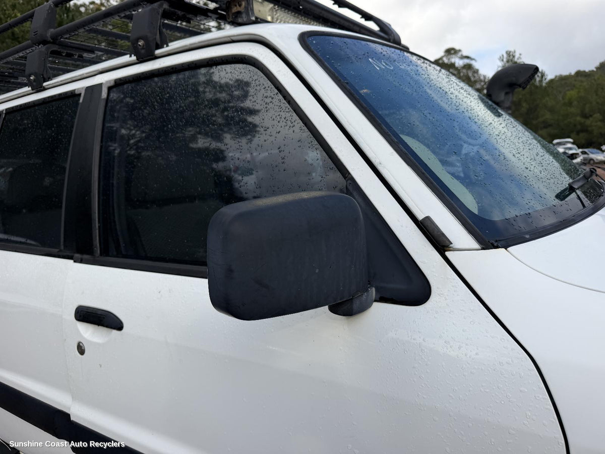 1997-2004 Nissan Patrol Right Door Mirror