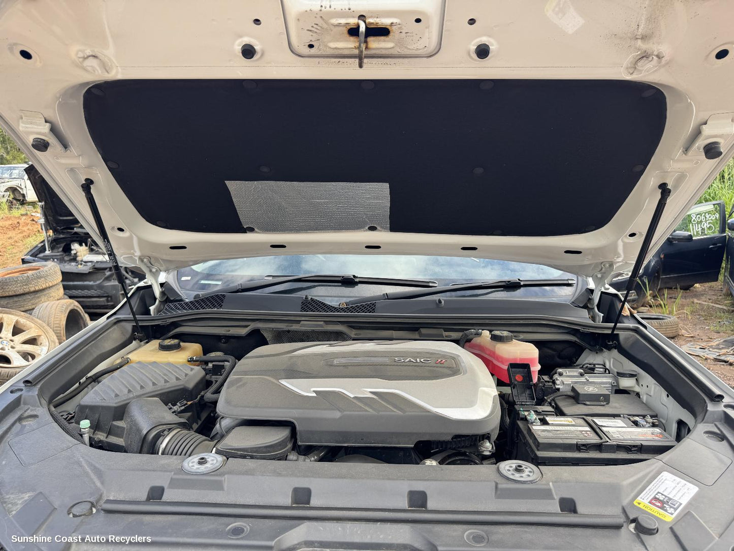 2022 Ldv D90 Bonnet Hinge Strut