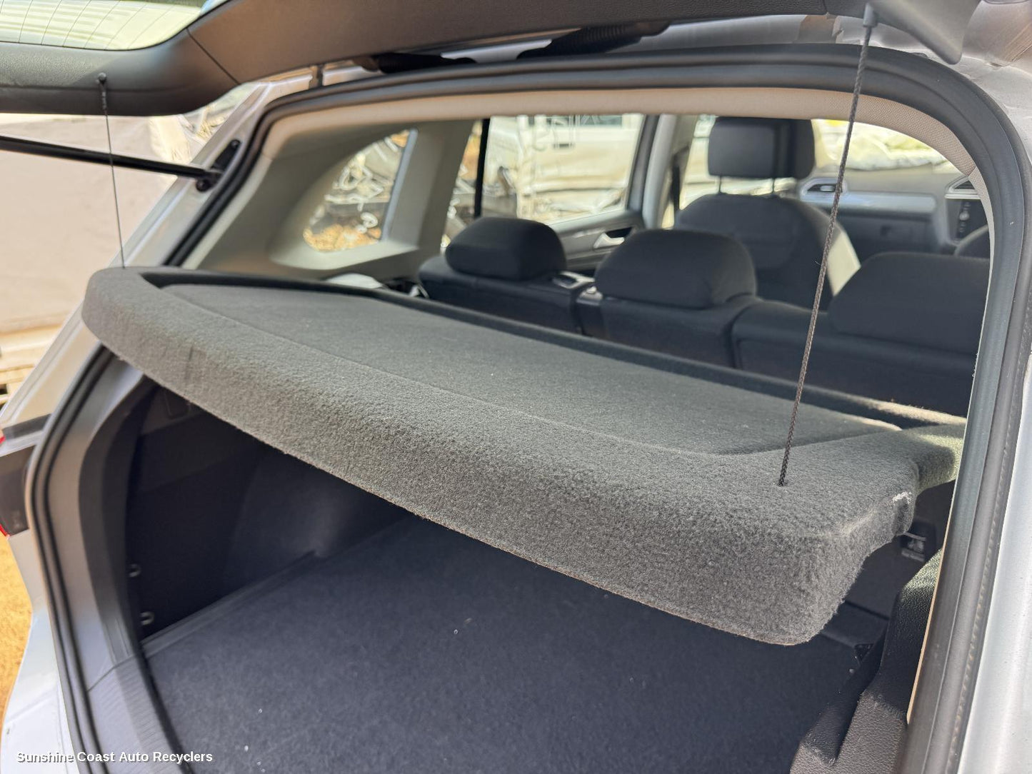 2022 Volkswagen Tiguan Door Tailgate Seal