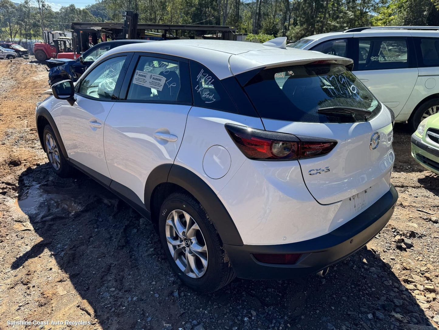 2018-2025 Mazda Cx3 Console