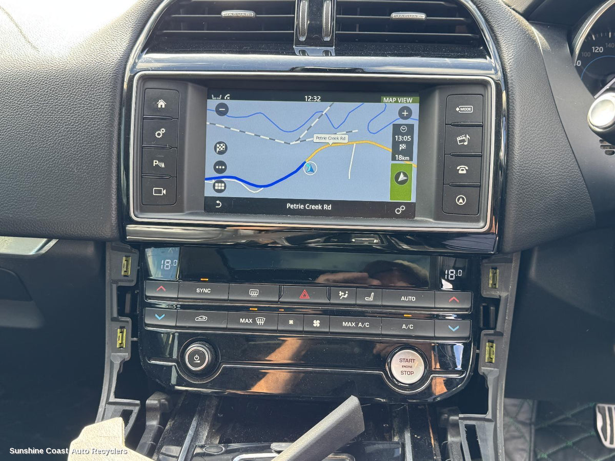 2016-2020 Jaguar F Pace Heater Ac Controls
