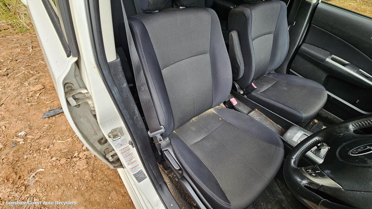 2009-2014 Subaru Liberty Front Seat