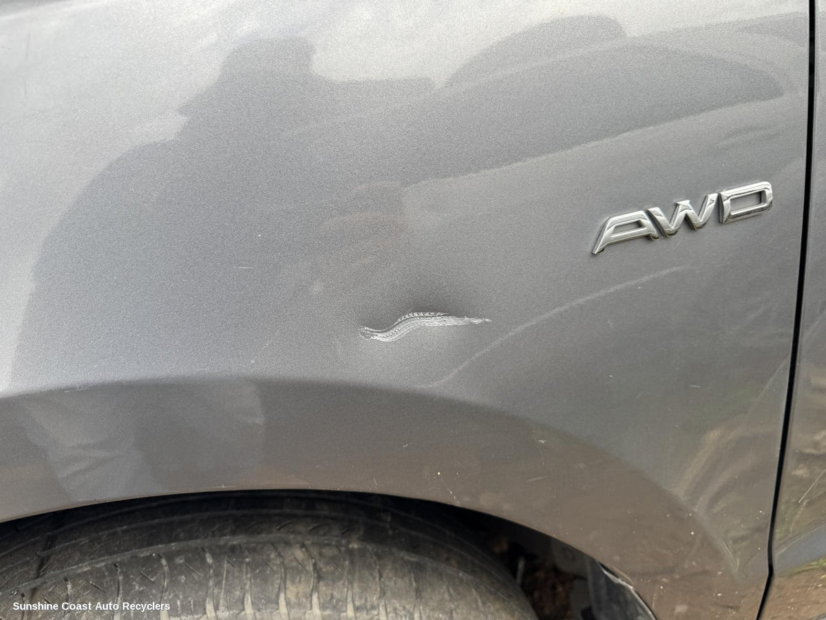 2008-2012 Hyundai Santa Fe Left Guard