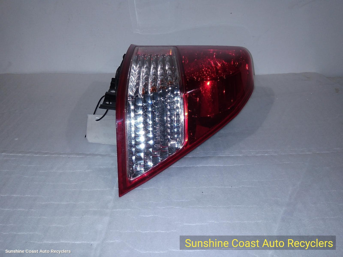 2003-2005 Honda Civic Right Taillight
