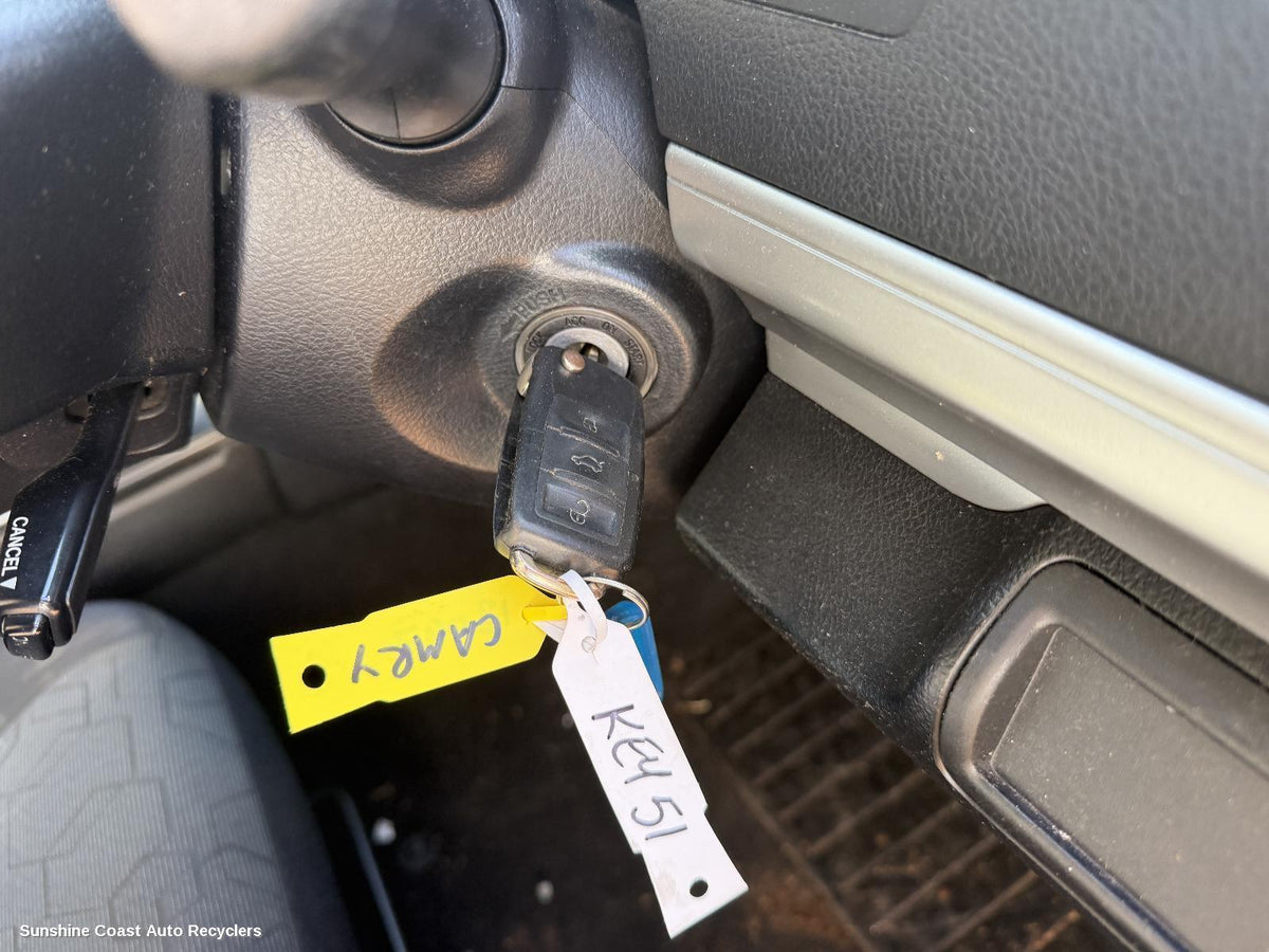 2011-2015 Toyota Camry Ignition W  Key