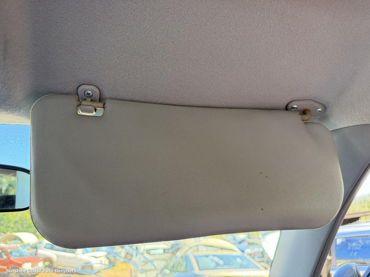 2009-2015 Mitsubishi Triton Sunvisor