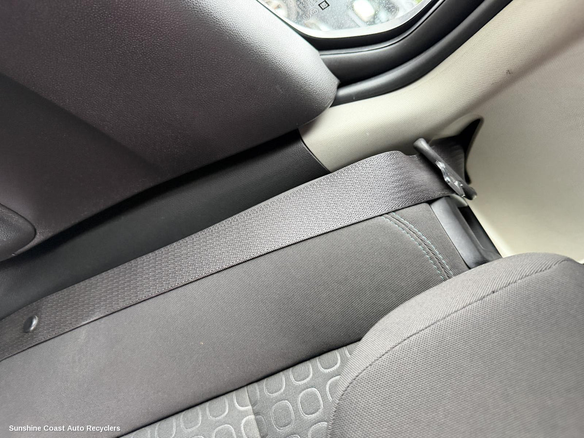 2013-2020 Holden Trax Seatbelt Stalk