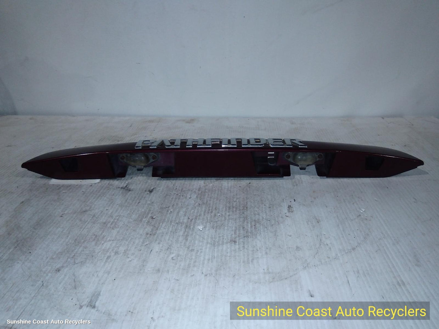2001 Nissan Pathfinder Rear Garnish