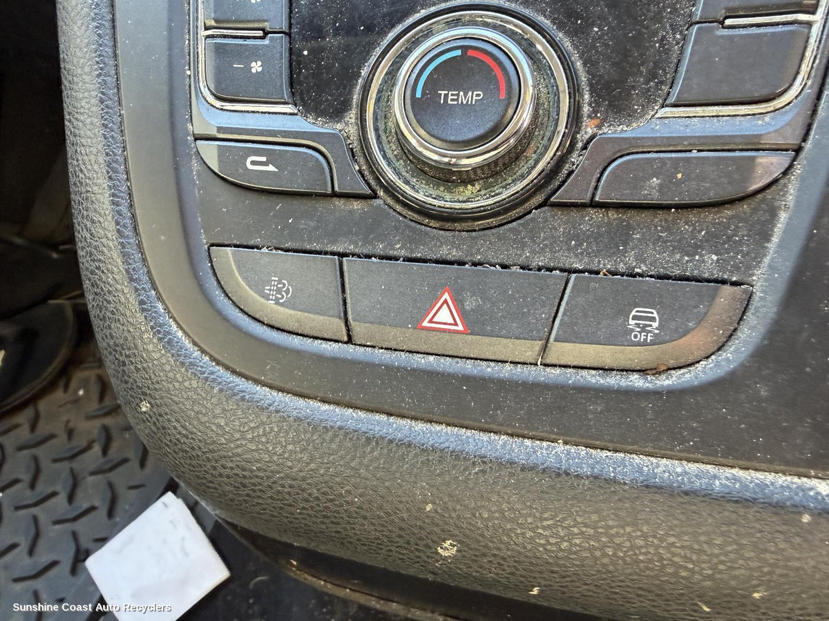 2015-2025 Ldv G10 Misc Switch Relay