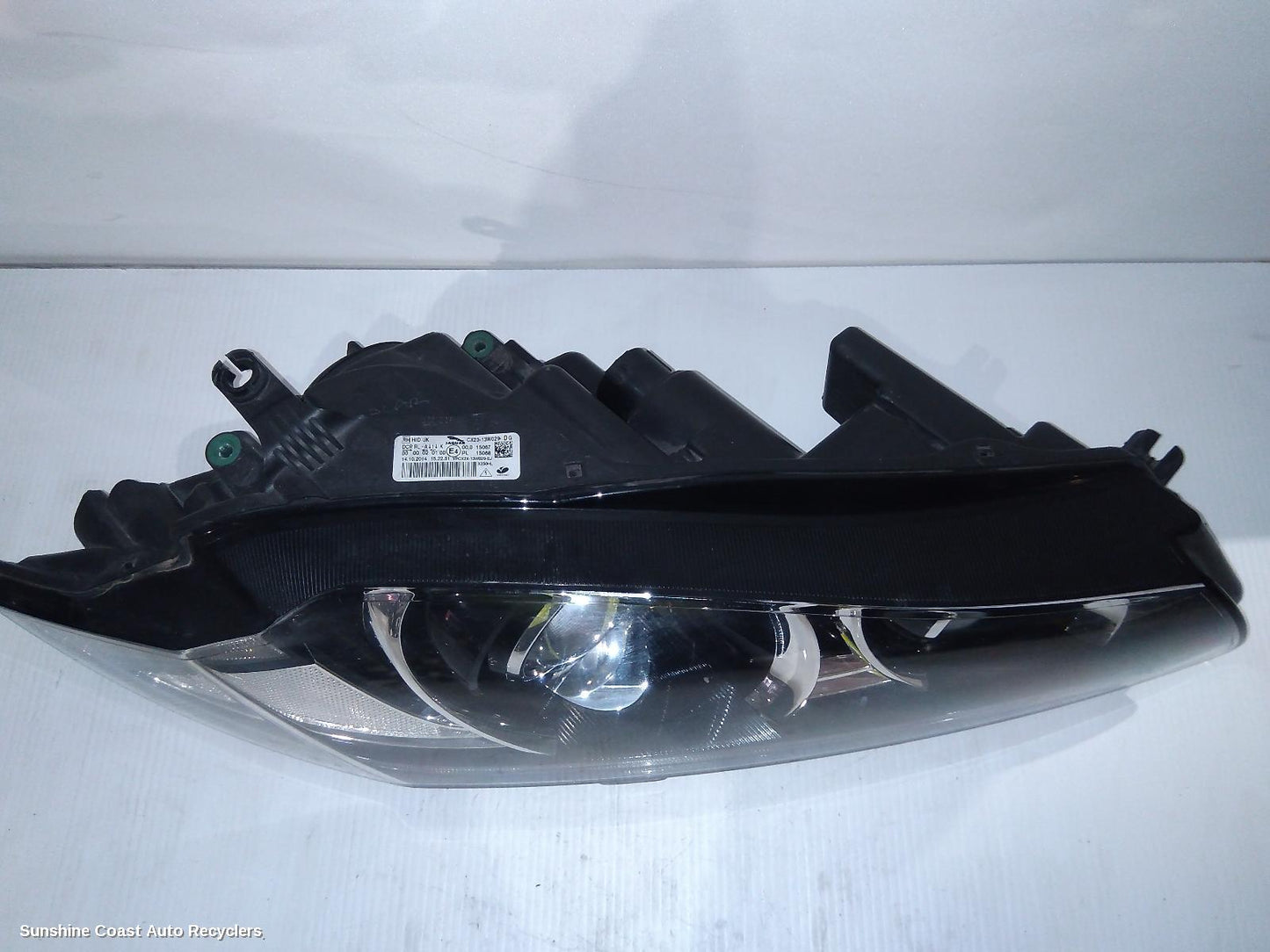 2015 Jaguar Xf Right Headlamp