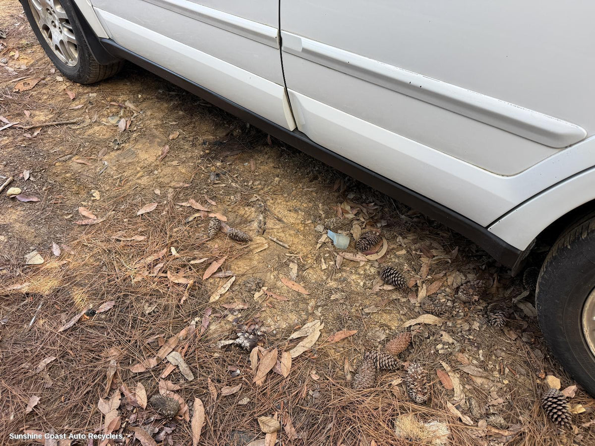 2003-2009 Subaru Outback Side Step Skirt