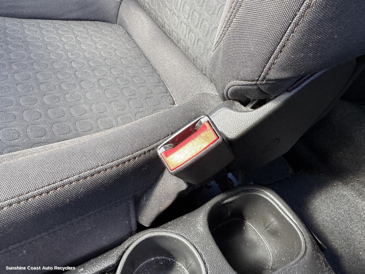 2016-2020 Holden Trax Seatbelt Stalk