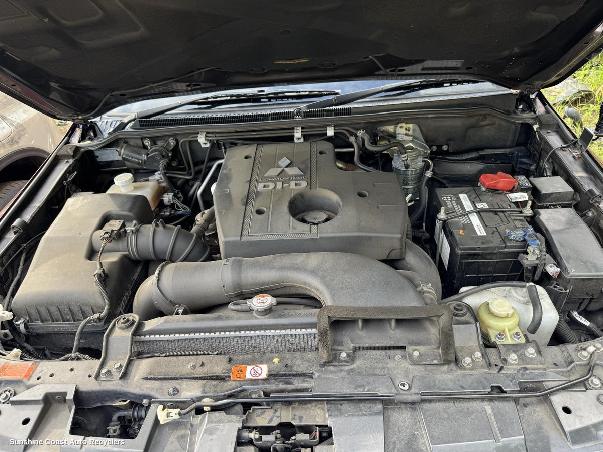 2014-2021 Mitsubishi Pajero Pedal Assembly