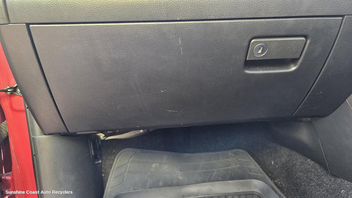2005-2012 Toyota Rav4 Glove Box