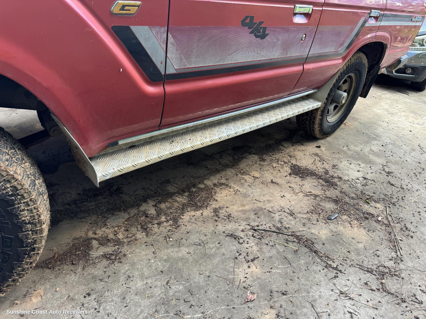 1984 Toyota Landcruiser Side Step Skirt