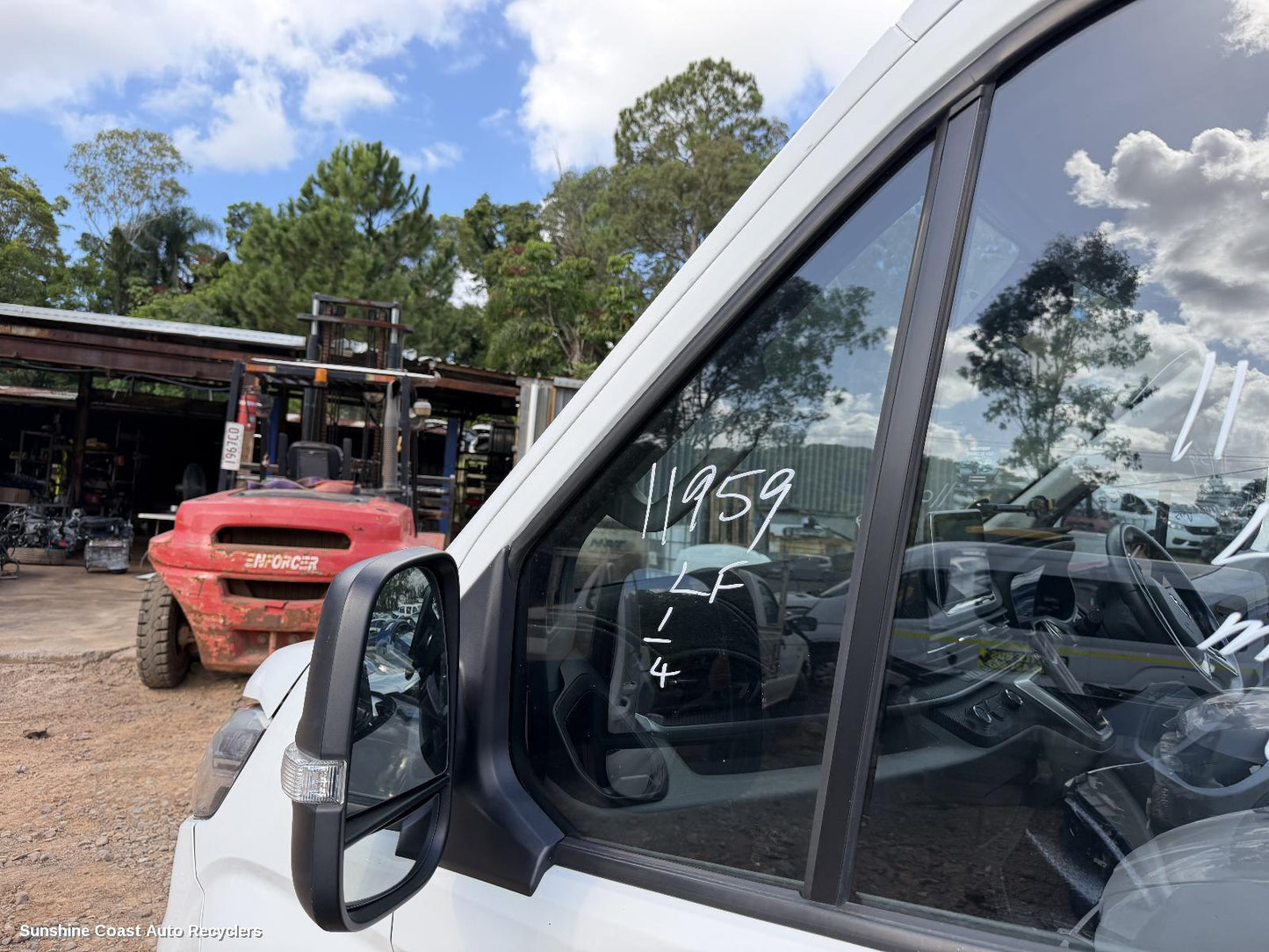2020-2026 Ldv Deliver 9 Left Front 1 4 Door Glass