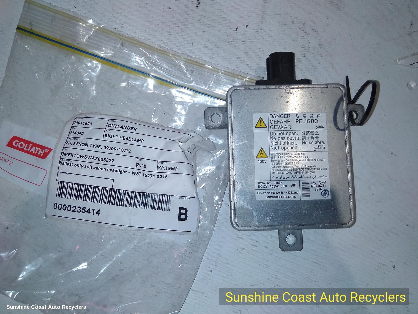 2009-2012 Mitsubishi Outlander Right Headlamp