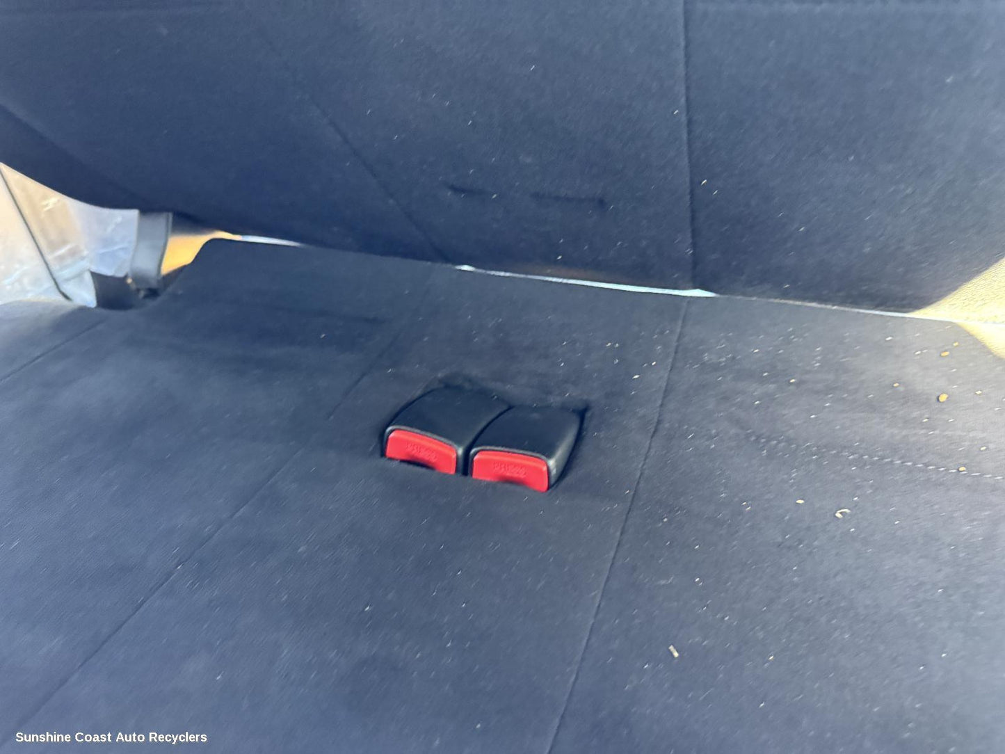 2010 Mitsubishi Pajero Seatbelt Stalk