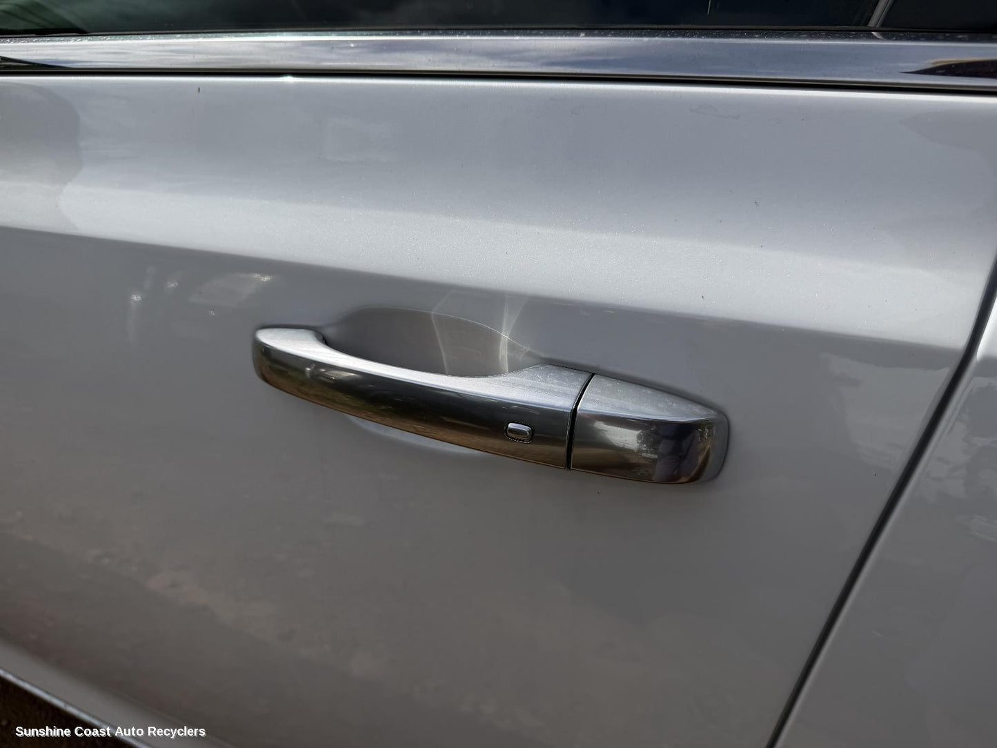 2012 Chrysler 300c Door Handle