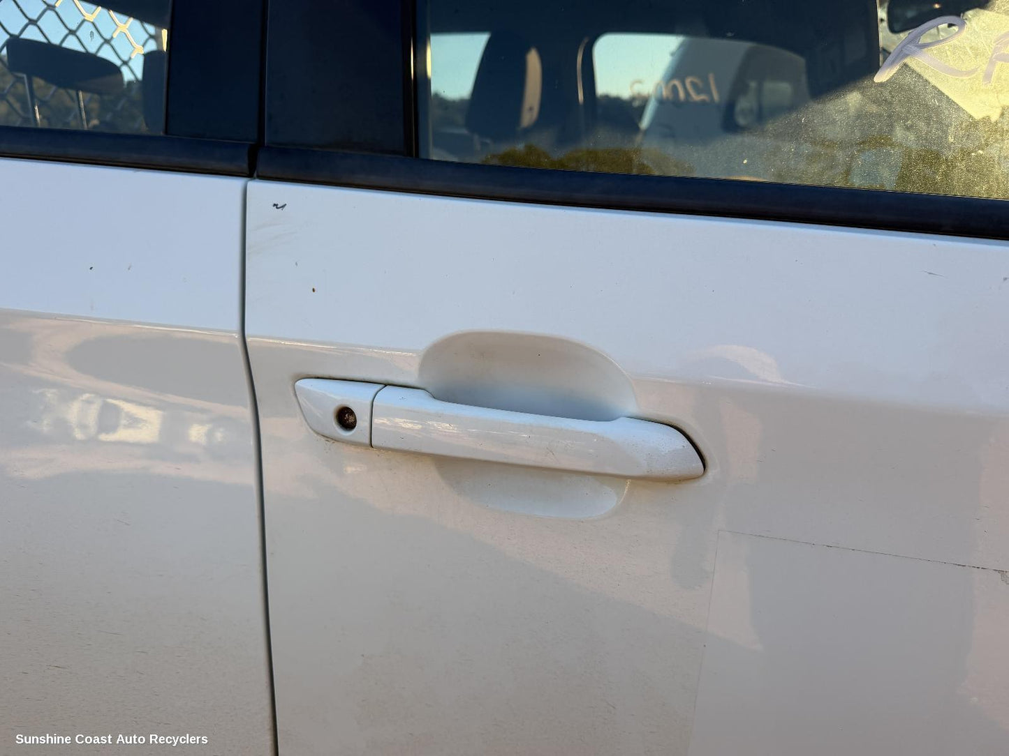 2020-2026 Mazda Bt50 Door Handle