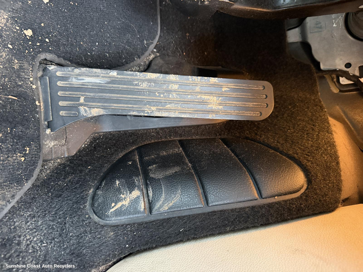 2005-2016 Volkswagen Tiguan Pedal Assembly