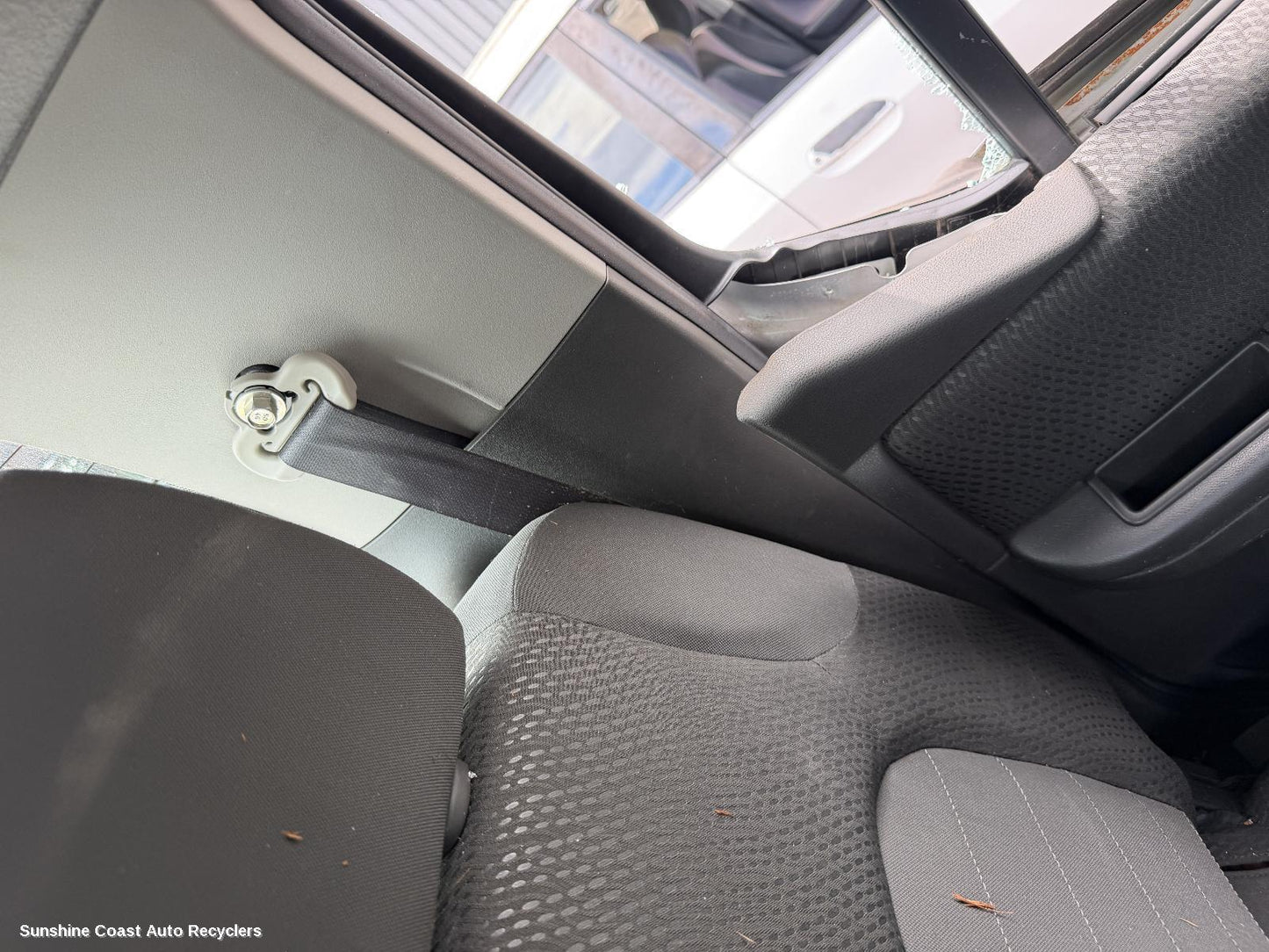2008-2015 Nissan Navara Seatbelt Stalk