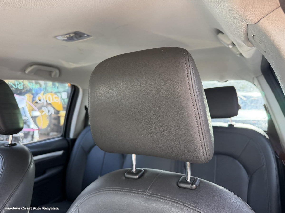 2016-2021 Great Wall Steed Headrest