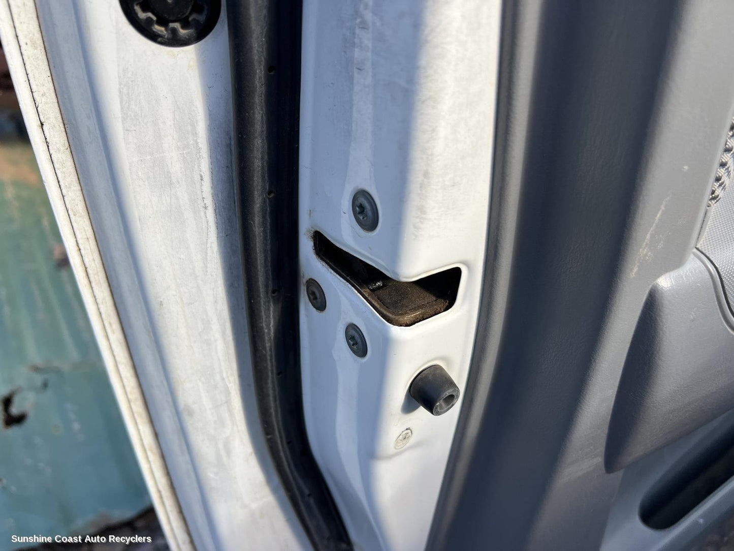 2008 Toyota Hilux Door Boot Gate Lock