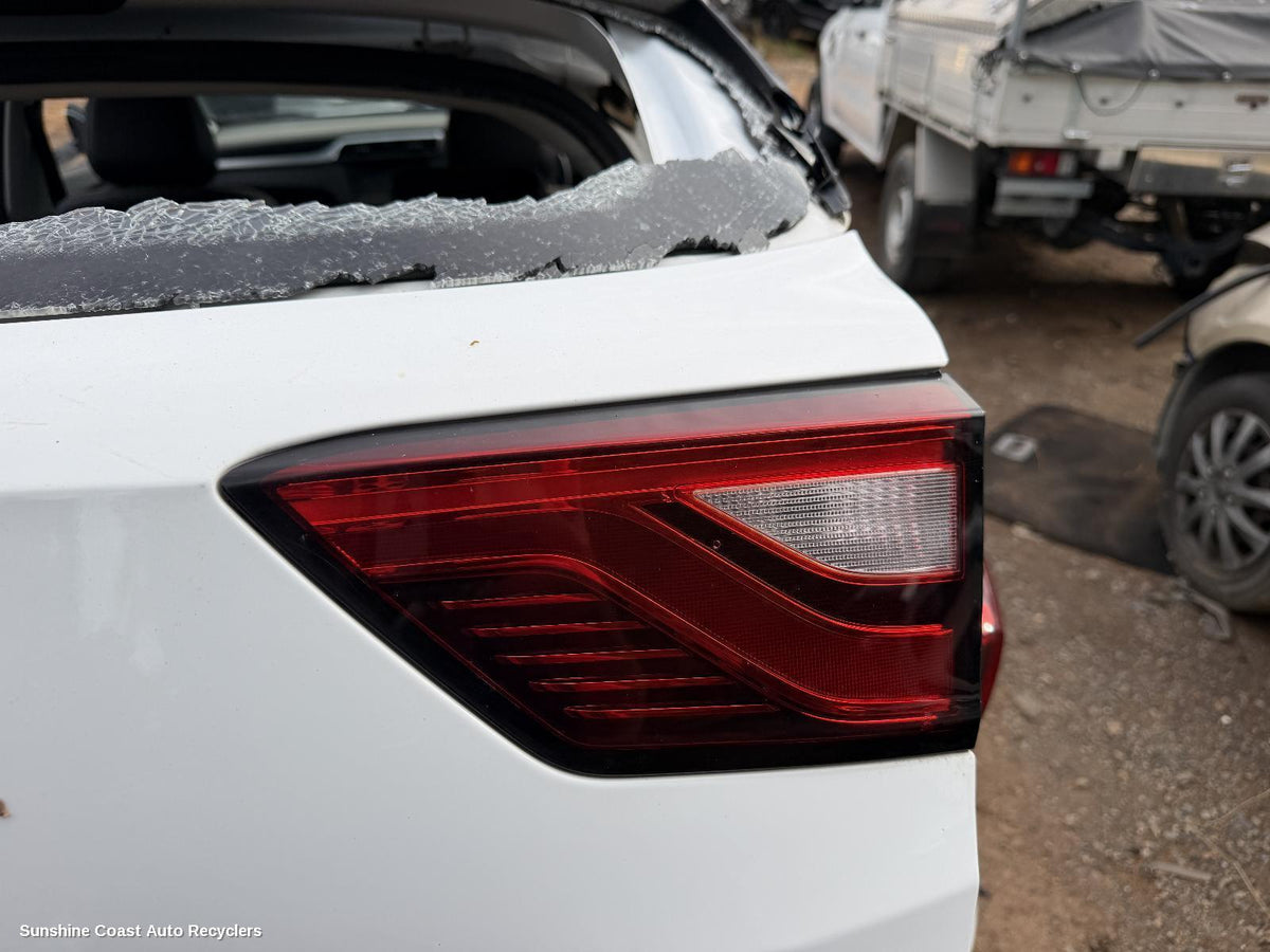 2017-2024 Mg Zs Rear Garnish