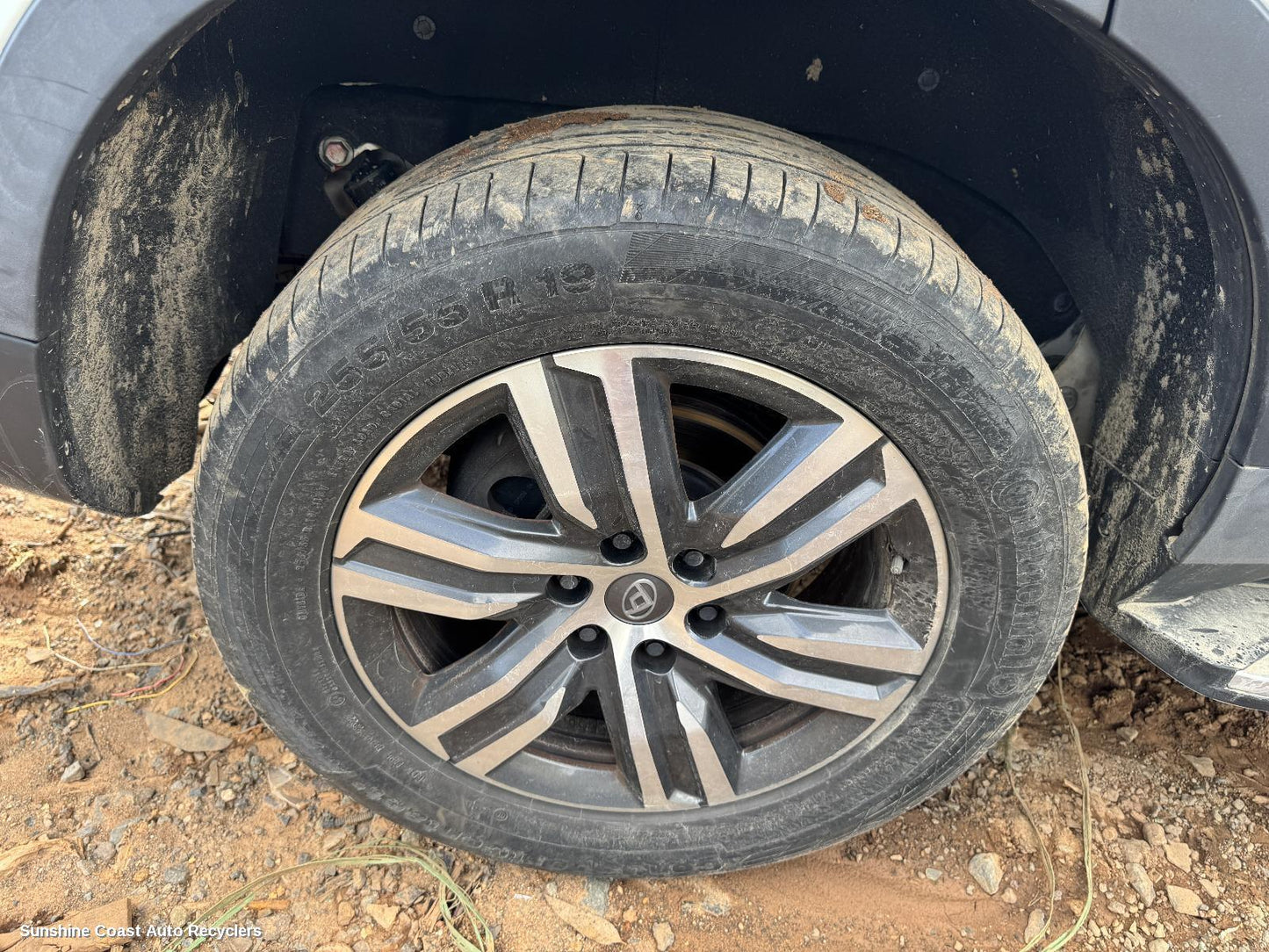 2022 Ldv D90 Wheel Mag