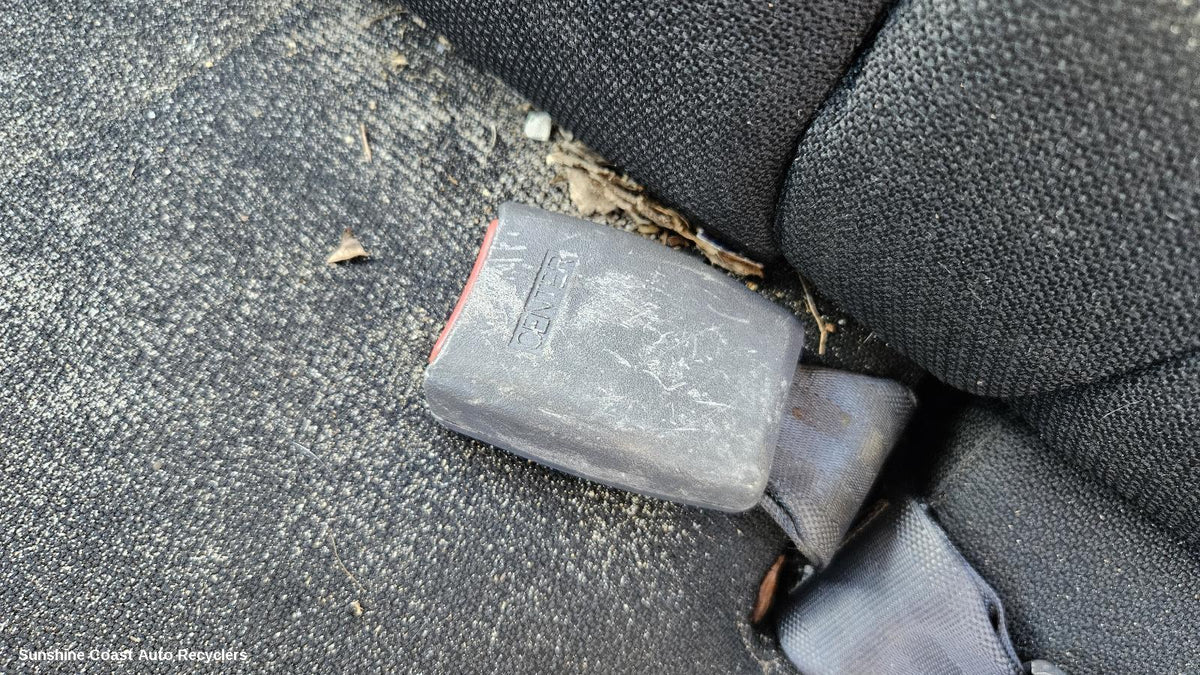2000-2003 Hyundai Elantra Seatbelt Stalk