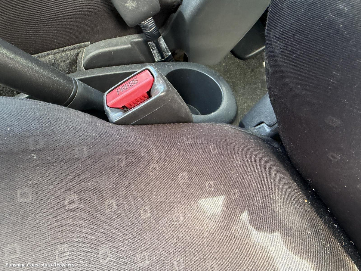 2005-2011 Toyota Yaris Seatbelt Stalk