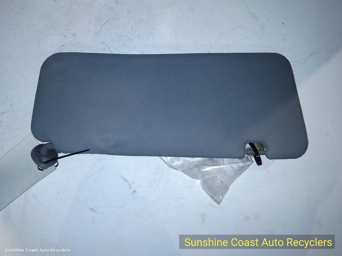 2001 Toyota Rav4 Sunvisor