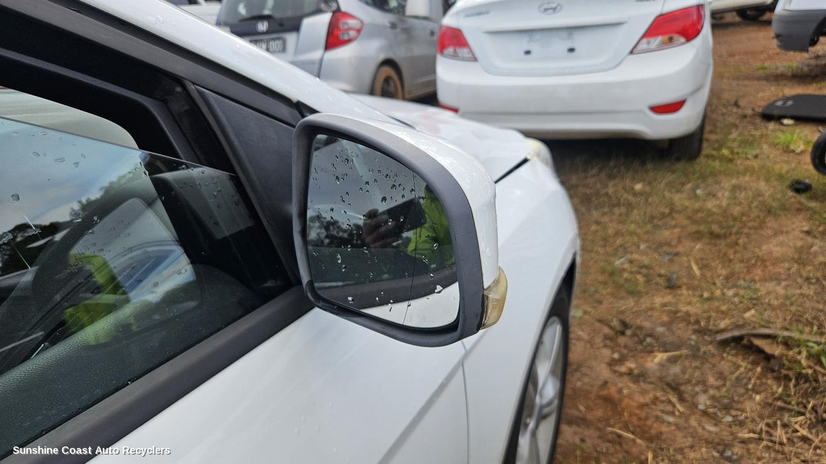 2011-2015 Ford Focus Right Door Mirror