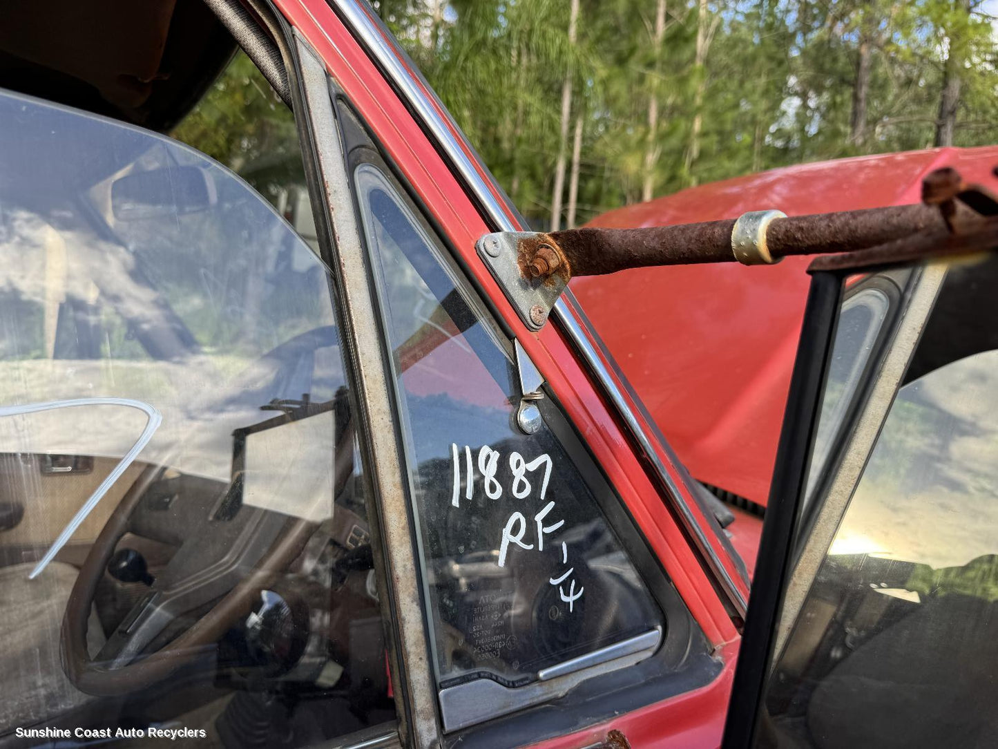 1984 Toyota Landcruiser Right Front 1 4 Door Glass