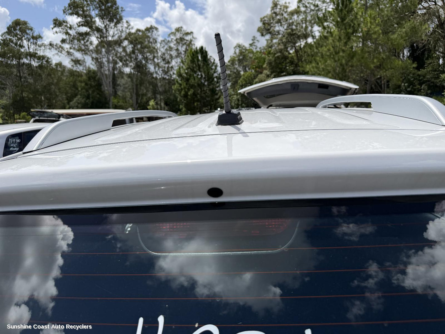 2019-2026 Hyundai Venue Antenna