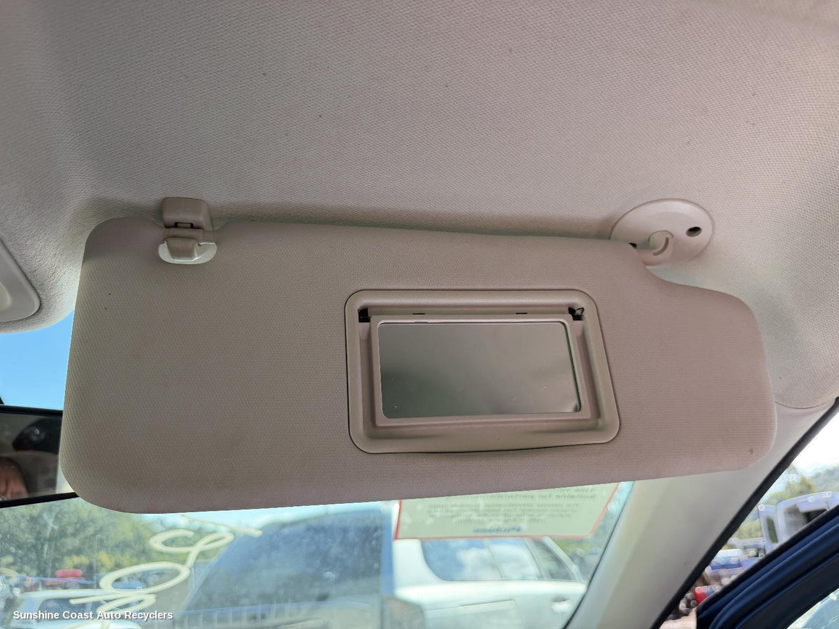 2016-2020 Holden Astra Sunvisor