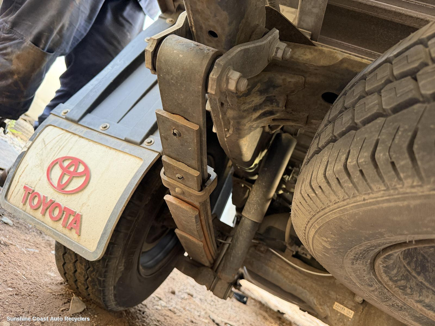 2005-2015 Toyota Hilux Rear Leaf Spring