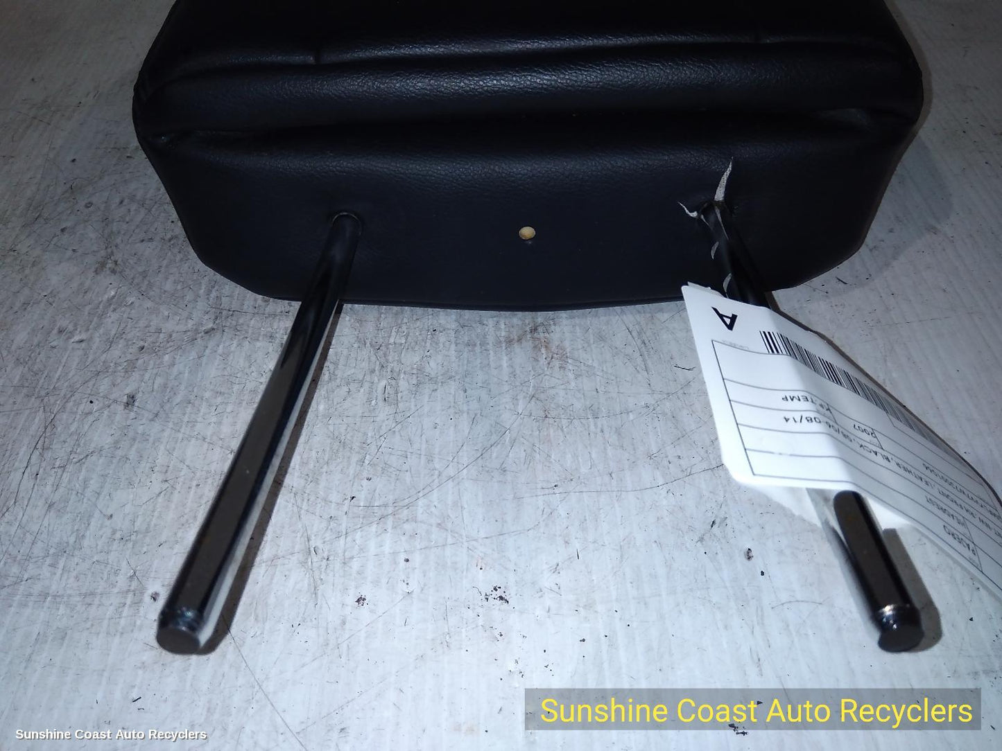 2007 Mitsubishi Pajero Headrest