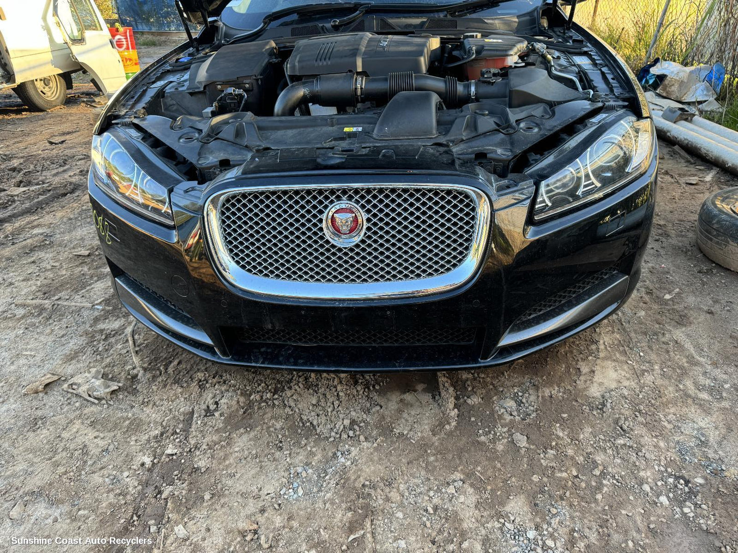 2008-2015 Jaguar Xf Grille