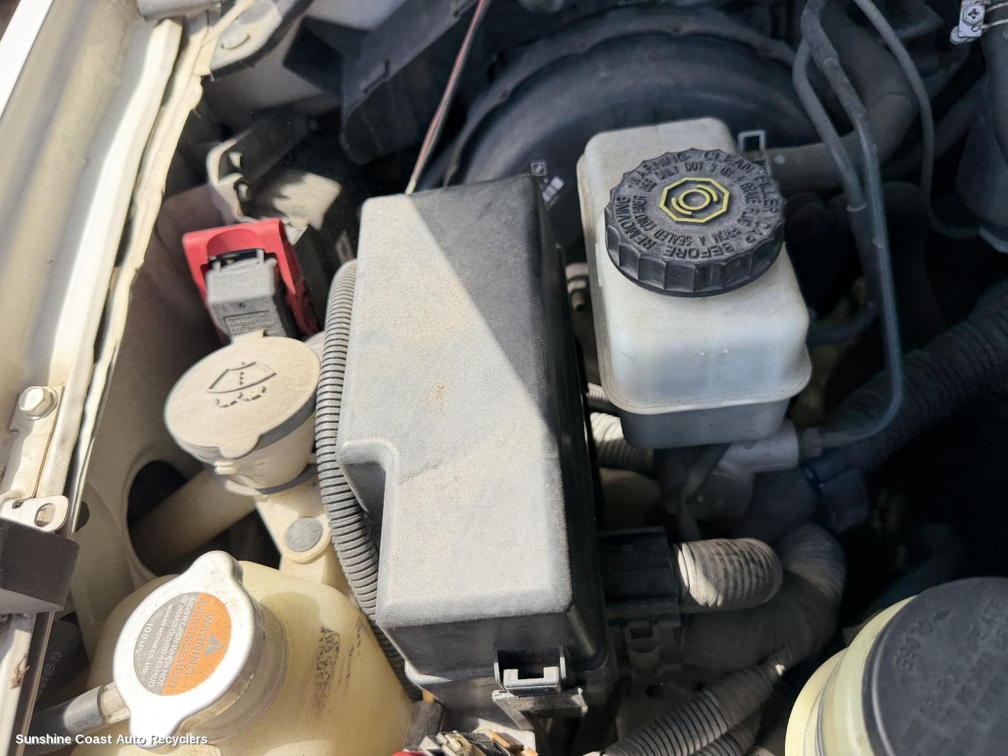 2008-2015 Nissan Navara Fuse Box