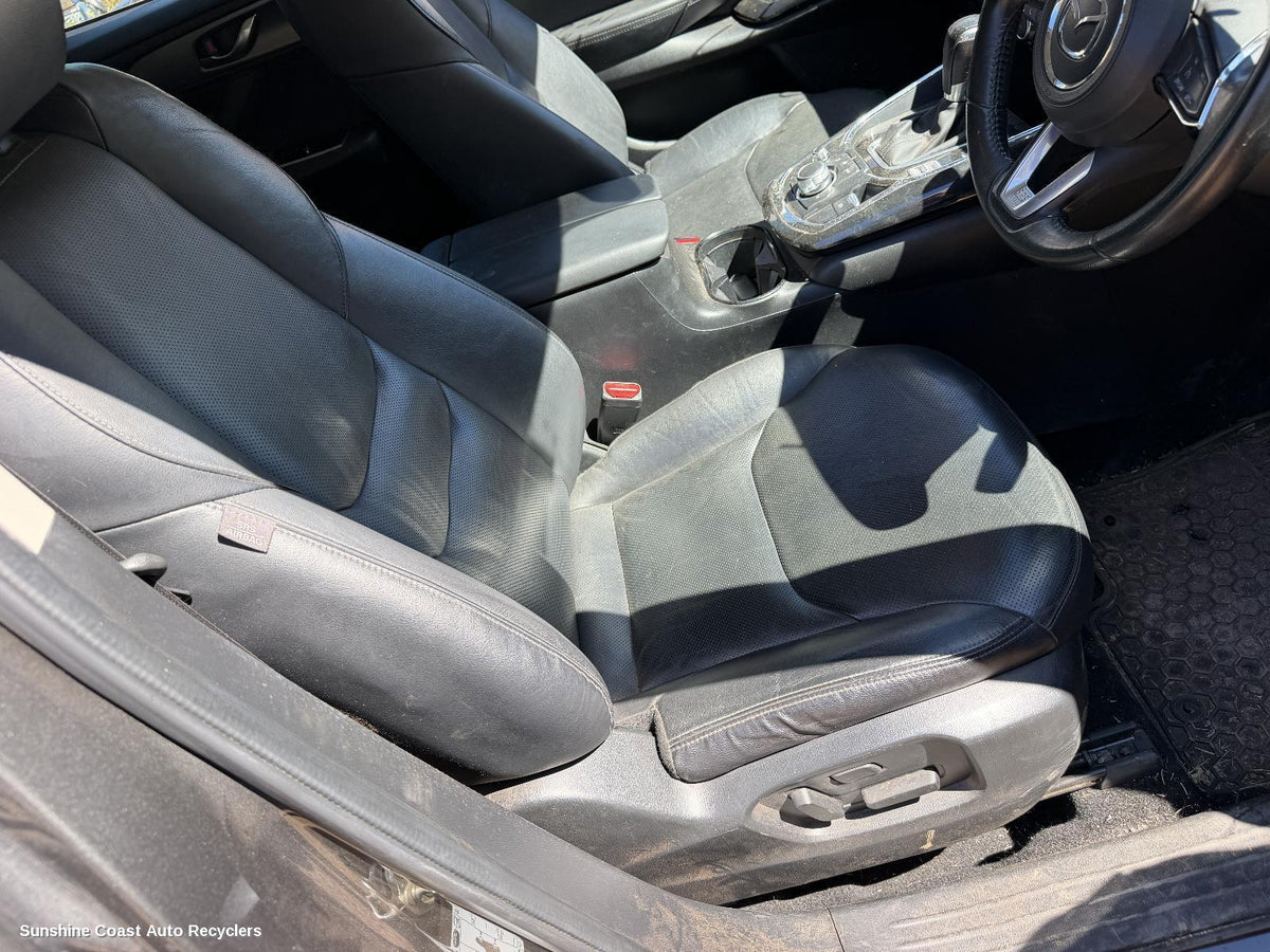 2016-2024 Mazda Cx9 Front Seat